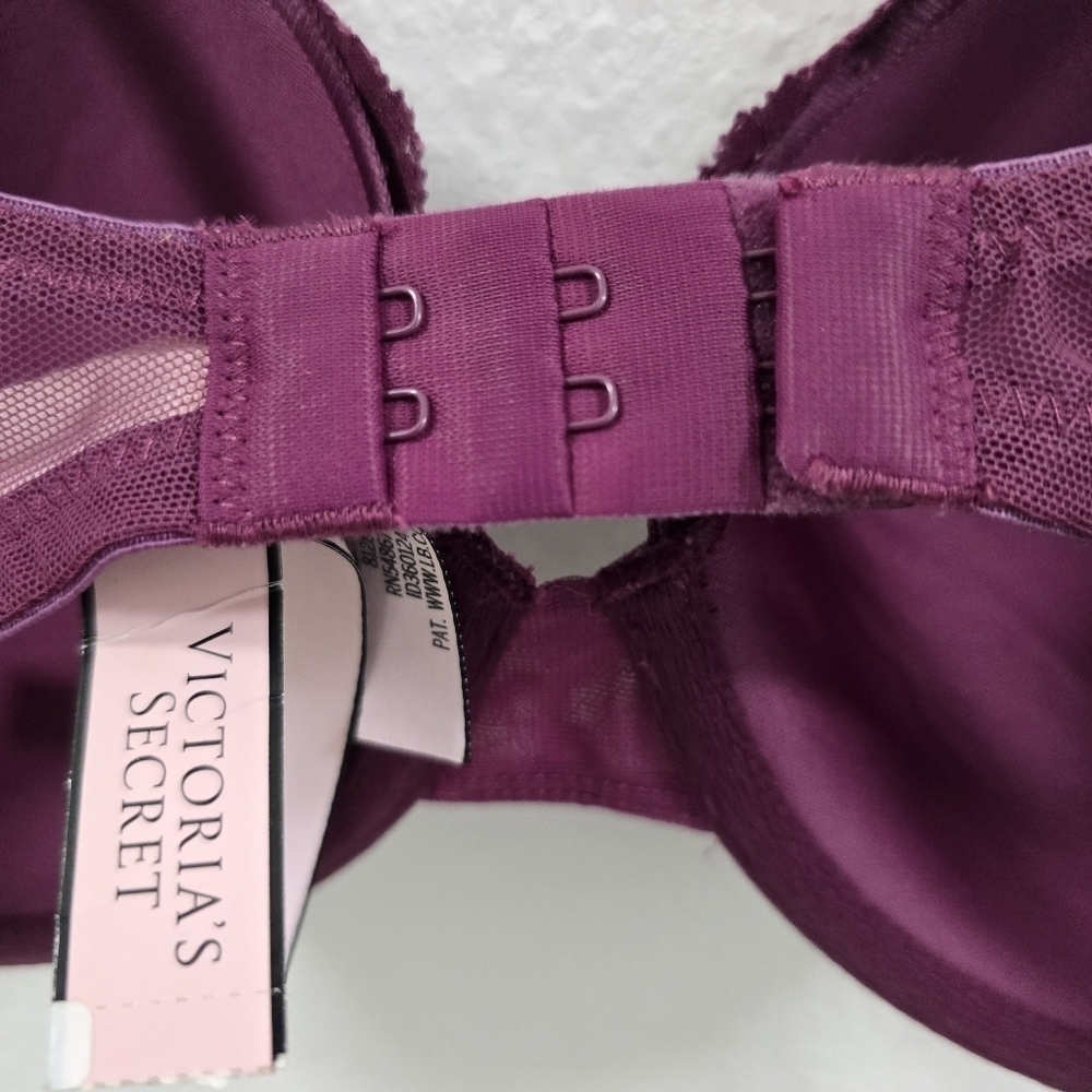 Victoria's Secret Sexy Push Up Bra Size 34DD - Picture 10 of 13